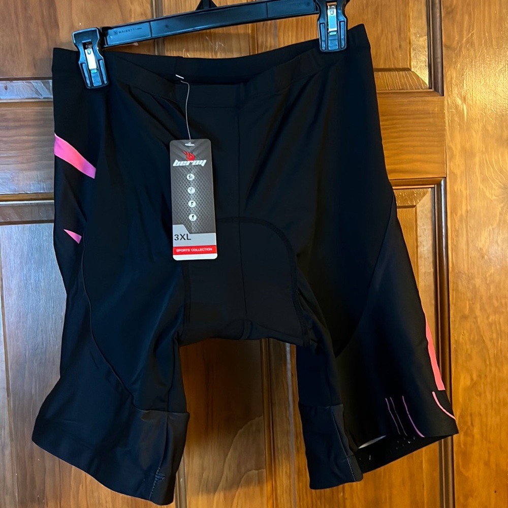 New Beroy Padded Cycle Sport Shorts 3XL NWT